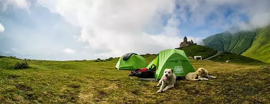 Як правильно зберігати та доглядати намет: Поради для тривалого використання